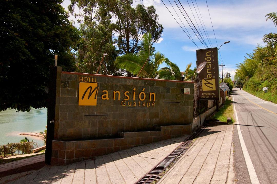 Mansion By Bernalo Hotels กัวตาเป ภายนอก รูปภาพ